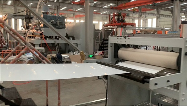 PET片材挤出生产线 PET片材挤出生产线